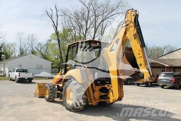 CAT 416F2 Товарач със заден ексватор