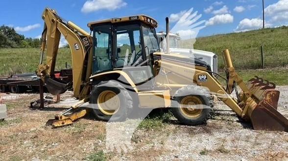 CAT 420D Товарач със заден ексватор