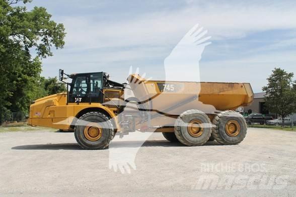 CAT 745 Дъмпери/моторни превозни средства