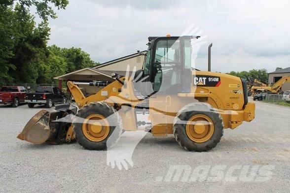 CAT 914M Колесни товарачи
