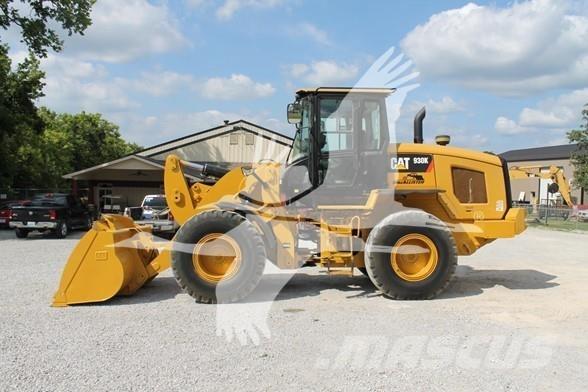 CAT 930K Колесни товарачи