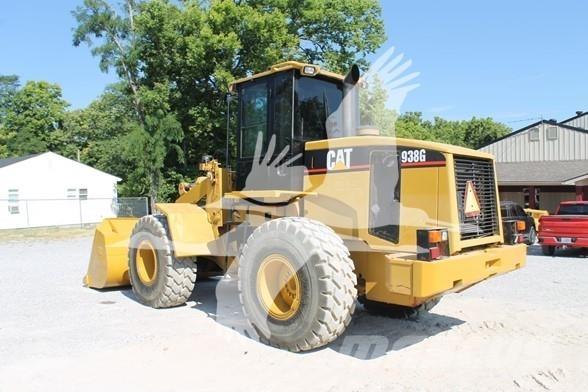 CAT 938G II Колесни товарачи