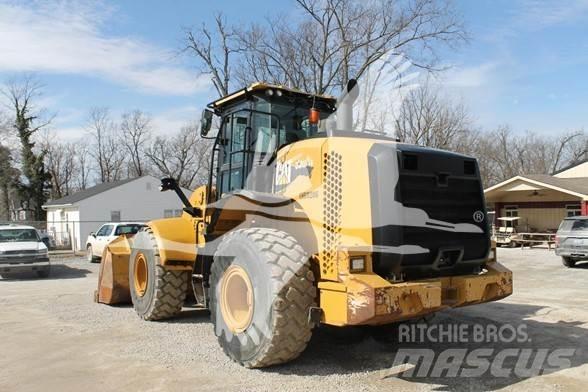 CAT 950M Колесни товарачи