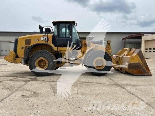 CAT 972M Колесни товарачи