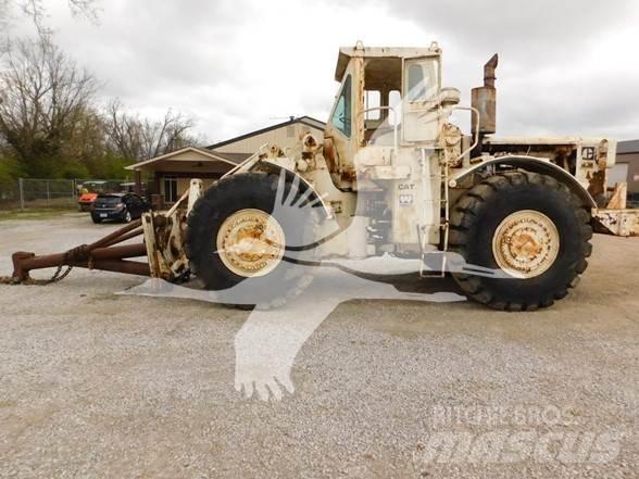 CAT 988 Колесни товарачи