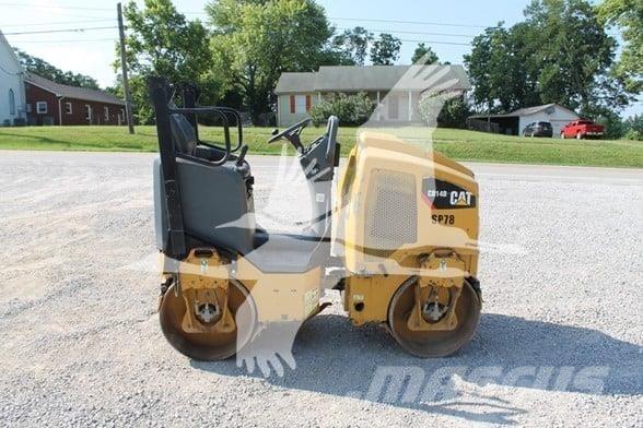 CAT CB14B Еднобарабанни ролки
