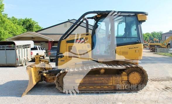 CAT D4K2 LGP Верижни булдозери
