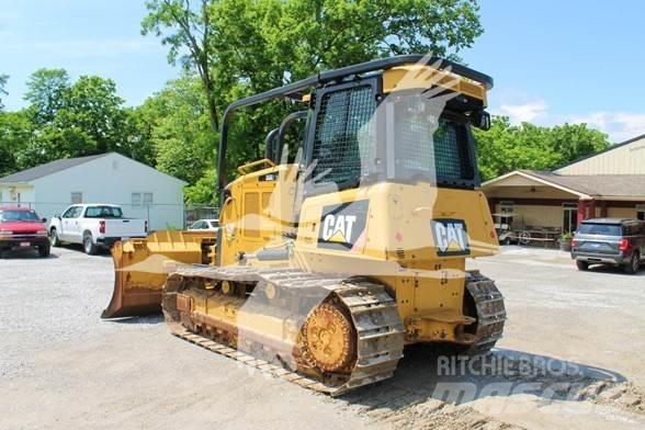 CAT D6K2 XL Верижни булдозери
