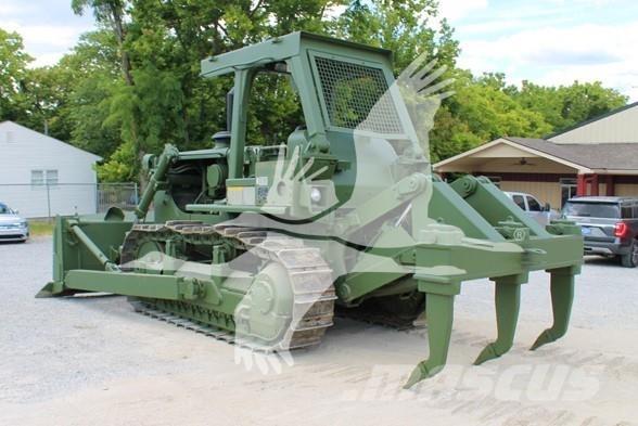 CAT D7G Верижни булдозери
