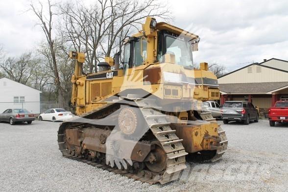 CAT D8R II Верижни булдозери
