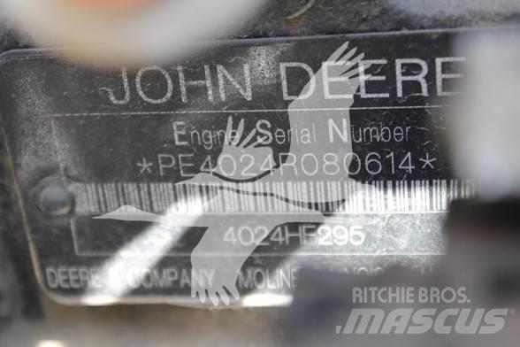John Deere  Двигатели