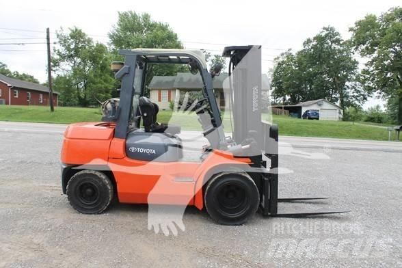 Toyota 7FGU35 Дизелови камиони