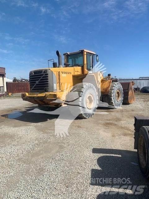 Volvo L220F Колесни товарачи