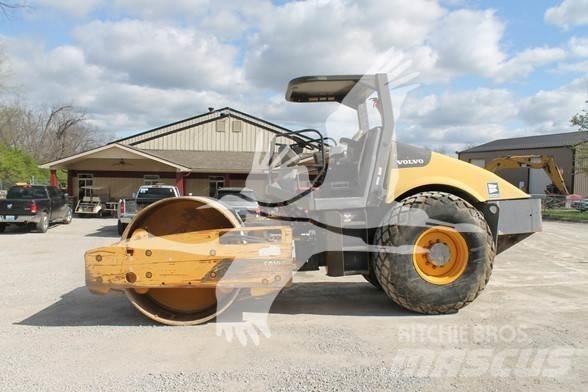 Volvo SD100D Еднобарабанни ролки
