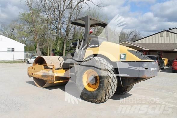 Volvo SD100D Еднобарабанни ролки
