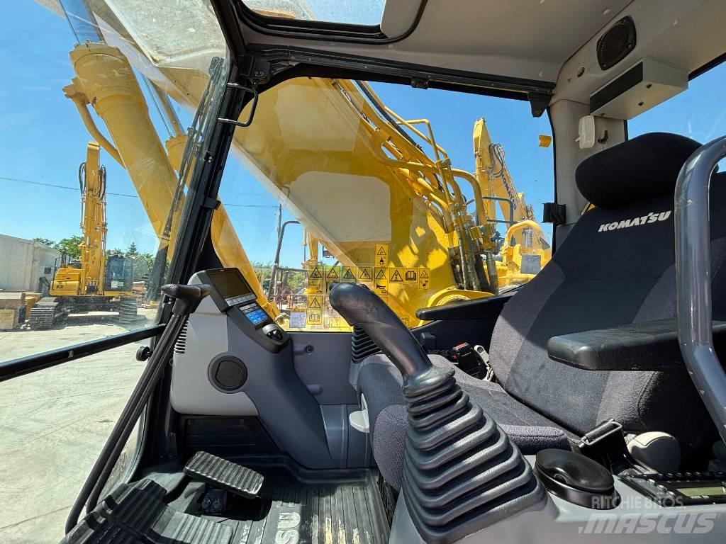 Komatsu HB365NLC-3 Верижен екскаватор
