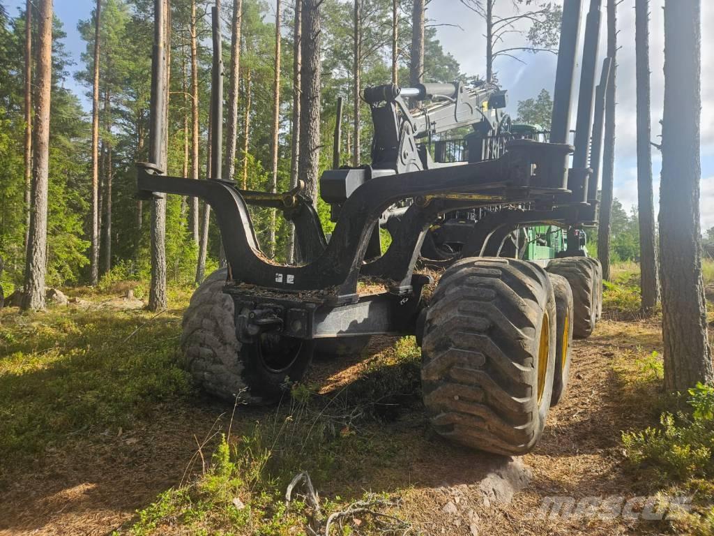 John Deere 1510G Форуардери