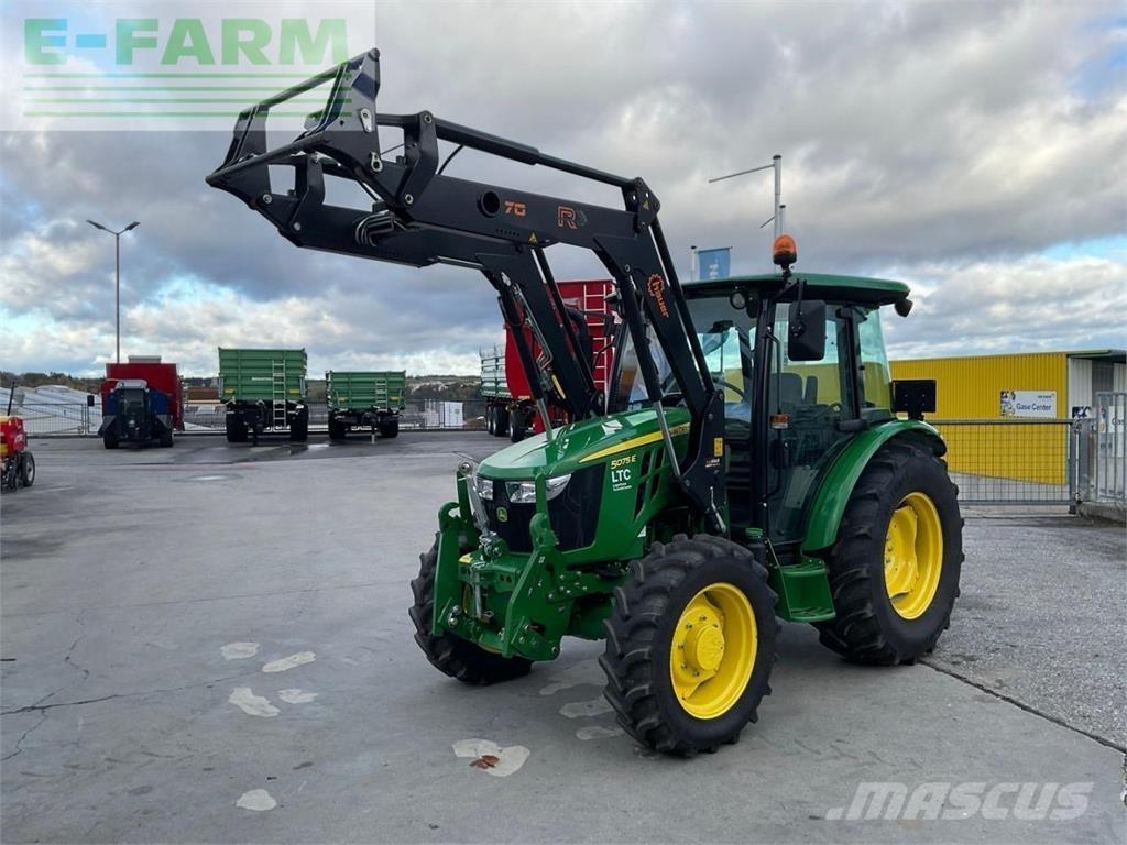 John Deere 5075E Трактори