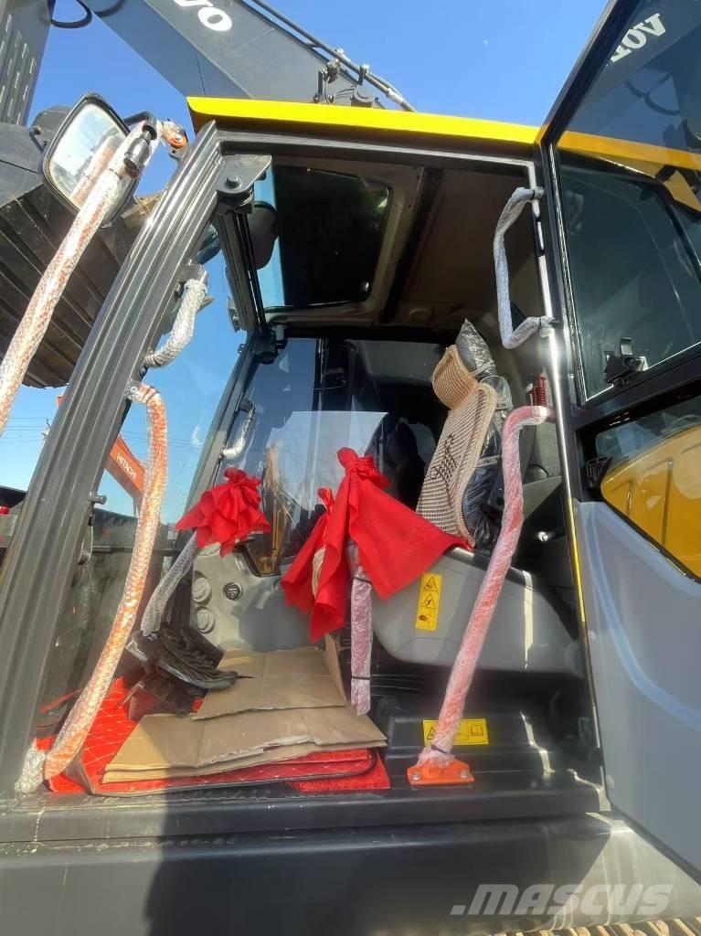 Volvo EC300 Верижен екскаватор