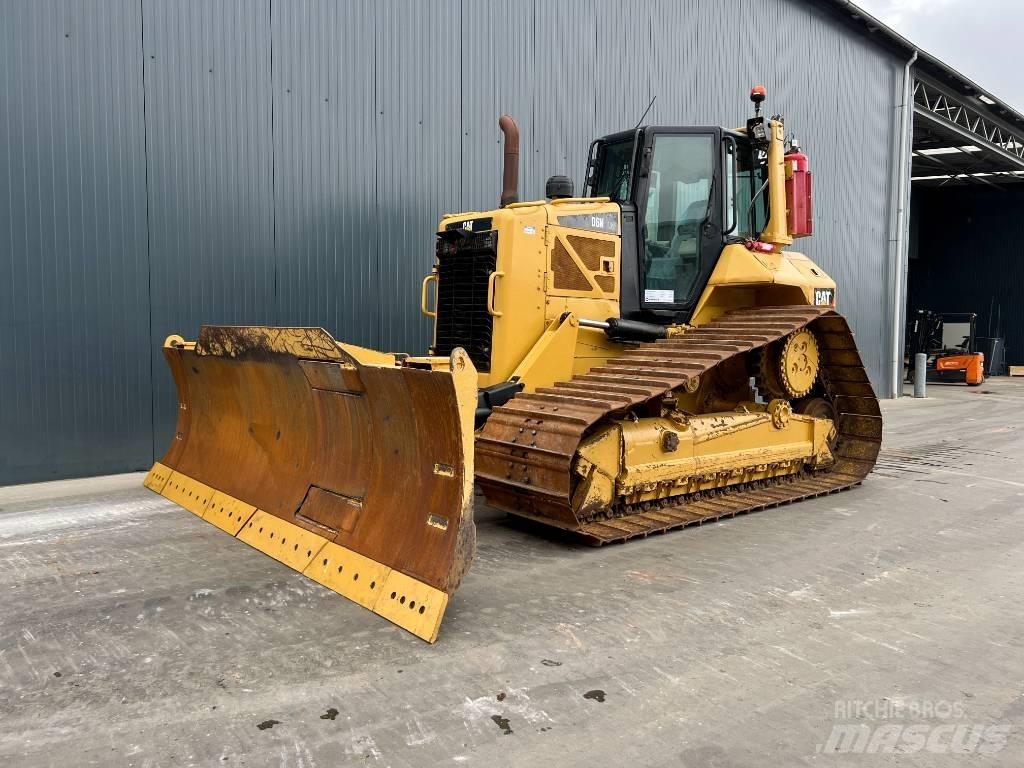CAT D6N LGP Верижни булдозери
