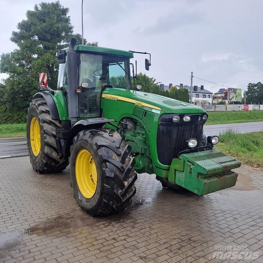 John Deere 8420 Трактори
