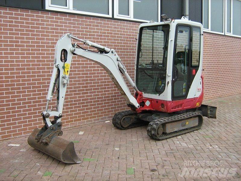 Takeuchi TB216 Мини екскаватори < 7 т