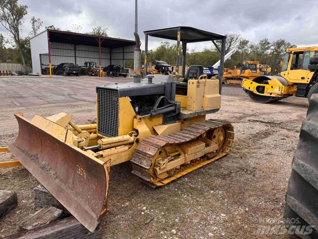 Komatsu D 21 P-5 Верижни булдозери
