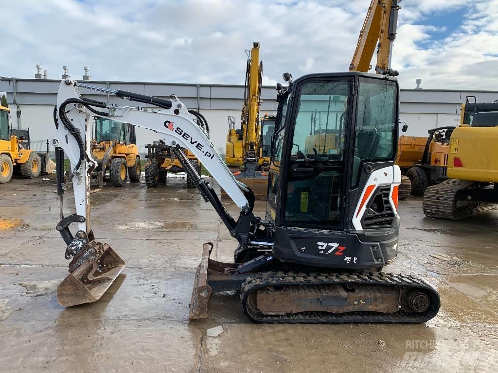 Bobcat E 27 Z Мини екскаватори < 7 т