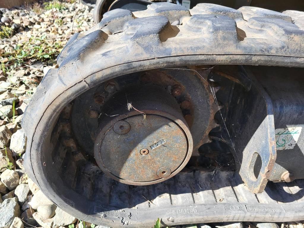 Komatsu PC26MR-5 Мини екскаватори < 7 т