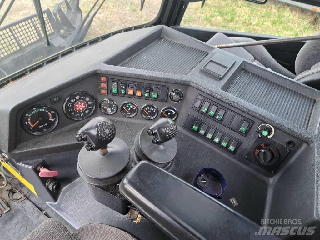Kässbohrer PB 280 D Снегоутъпкващи машини
