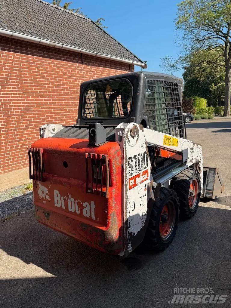 Bobcat S100 Мини товарачи
