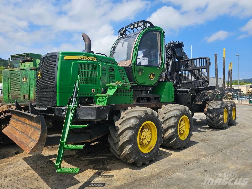 John Deere 1910G Форуардери