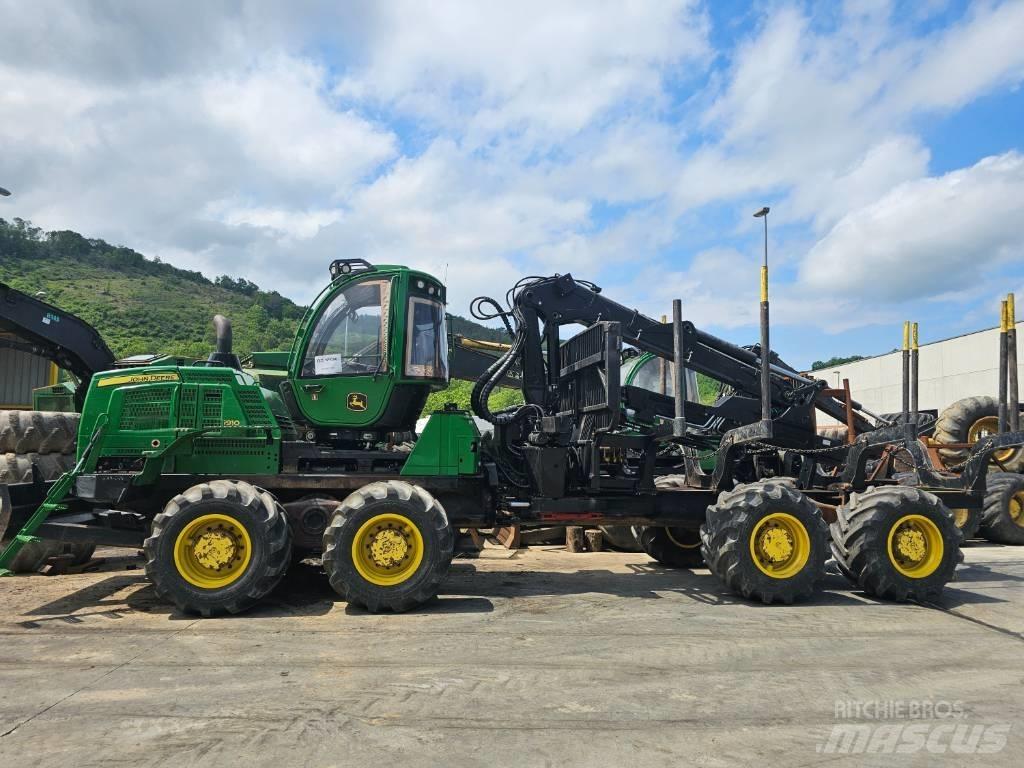 John Deere 1910G Форуардери