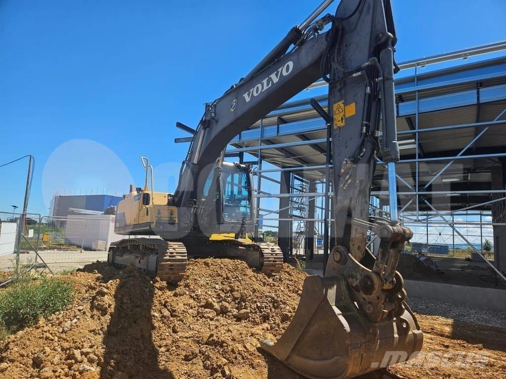 Volvo EC 220 DL Верижен екскаватор