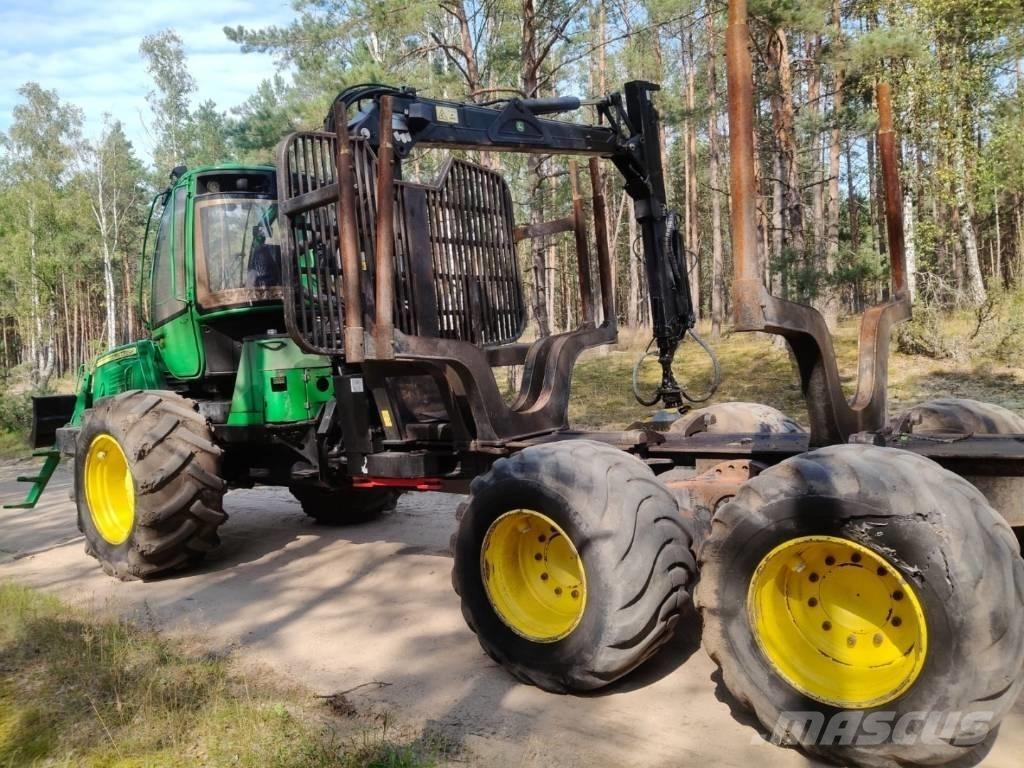 John Deere 1010 E Форуардери
