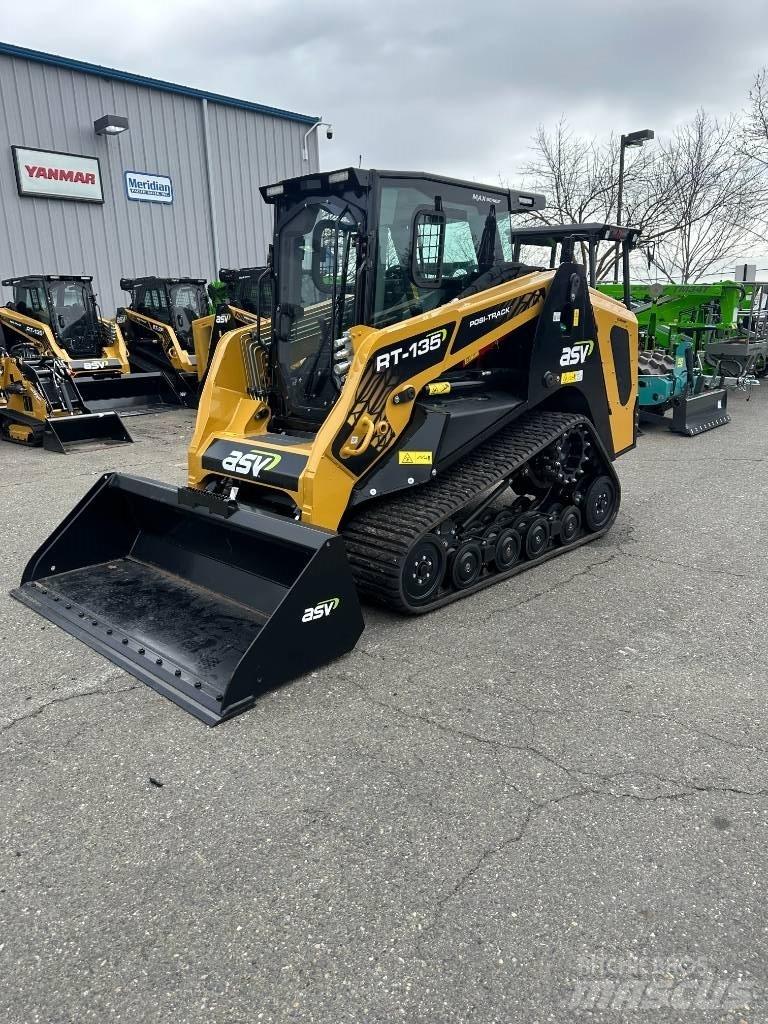 ASV RT135 Мини товарачи
