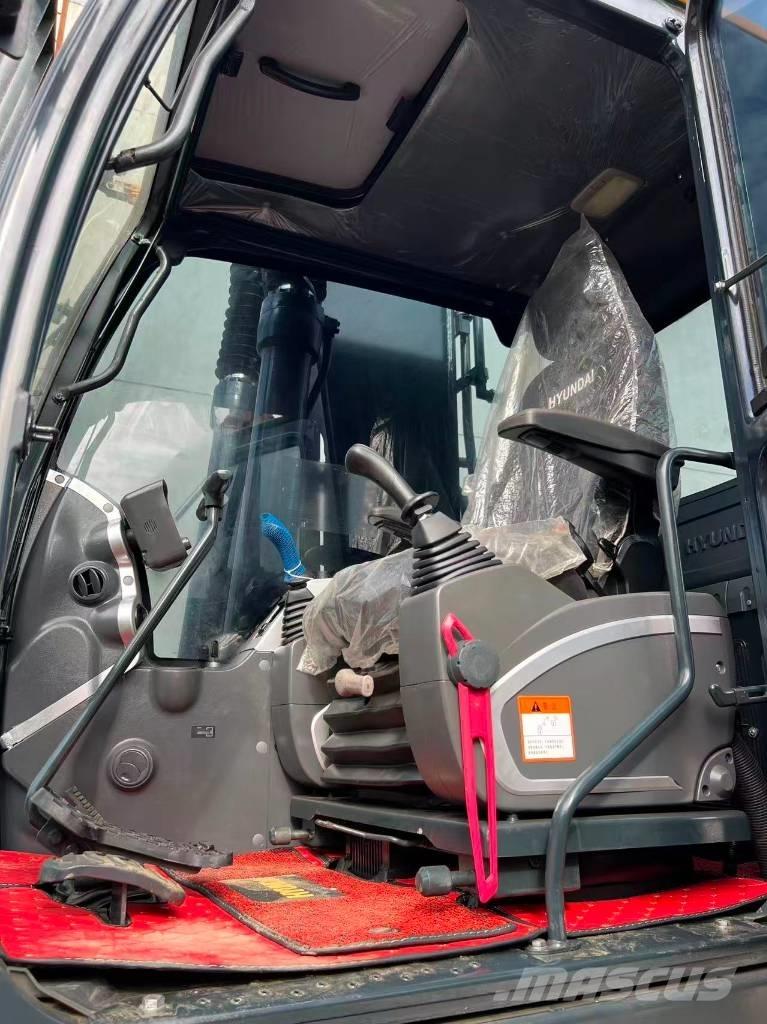 Hyundai R220LC-9S Средни екскаватори 7т - 12т