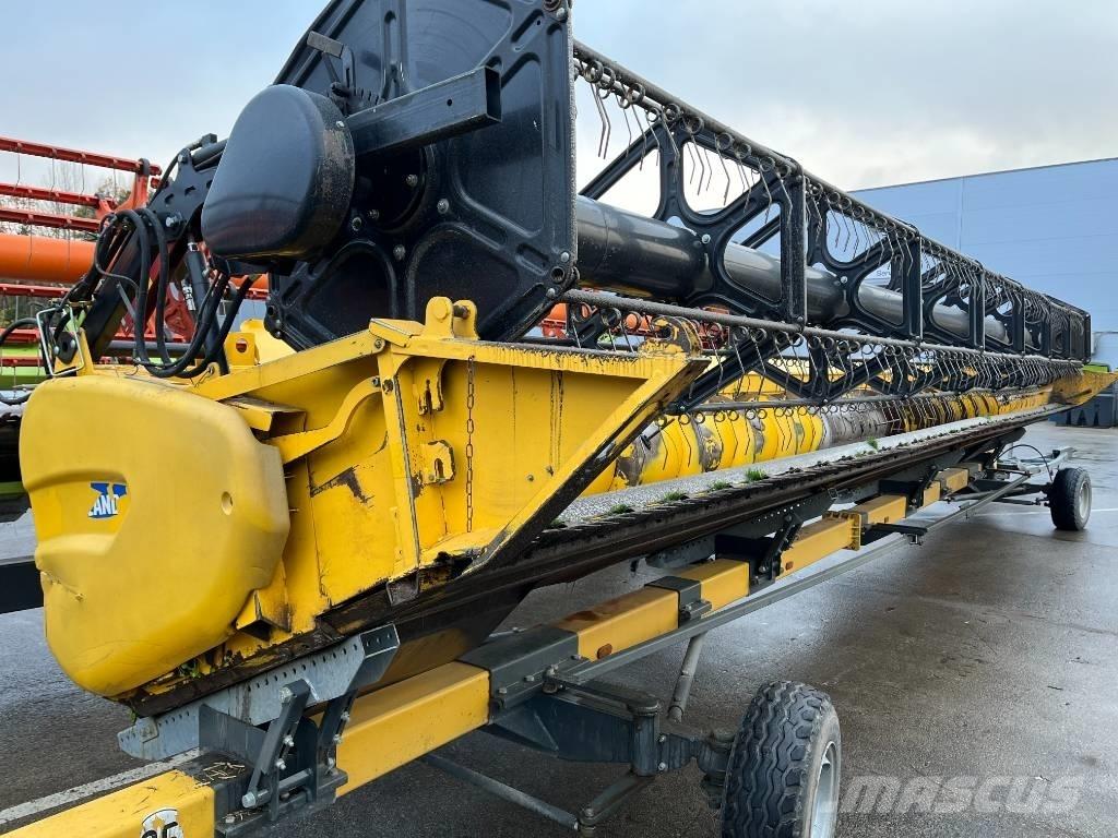 New Holland CR 9.90 Комбайни