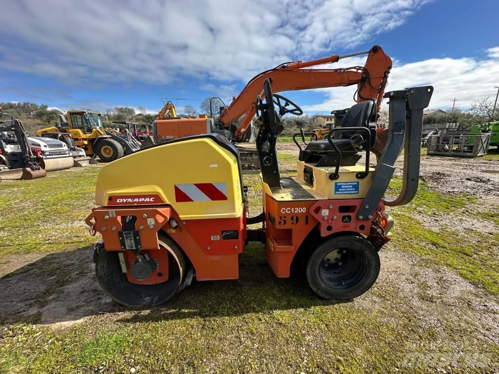 Dynapac CC 1200 C Еднобарабанни ролки
