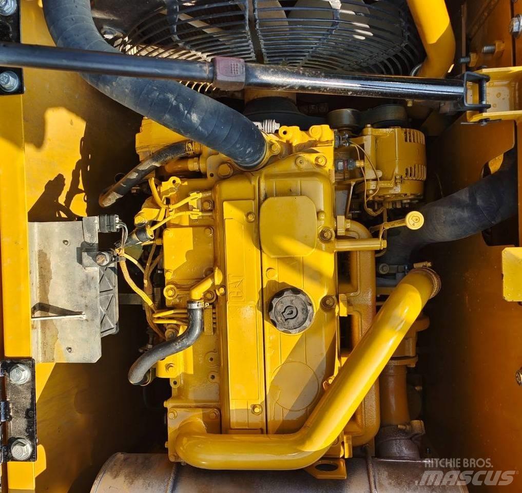 CAT 313D2GC Верижен екскаватор