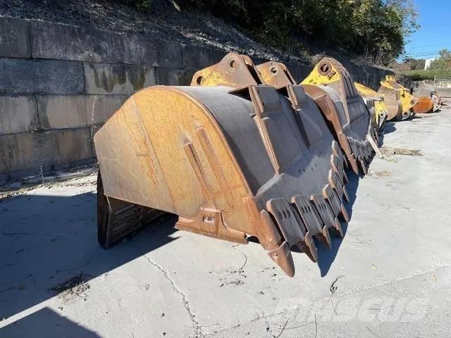 CAT 988 B Колесни товарачи