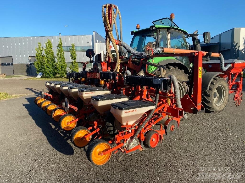 Kuhn Planter 2 Машини за прецизно сеене