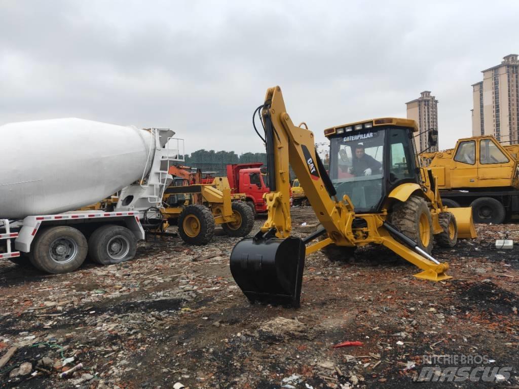 CAT 416 E Товарач със заден ексватор