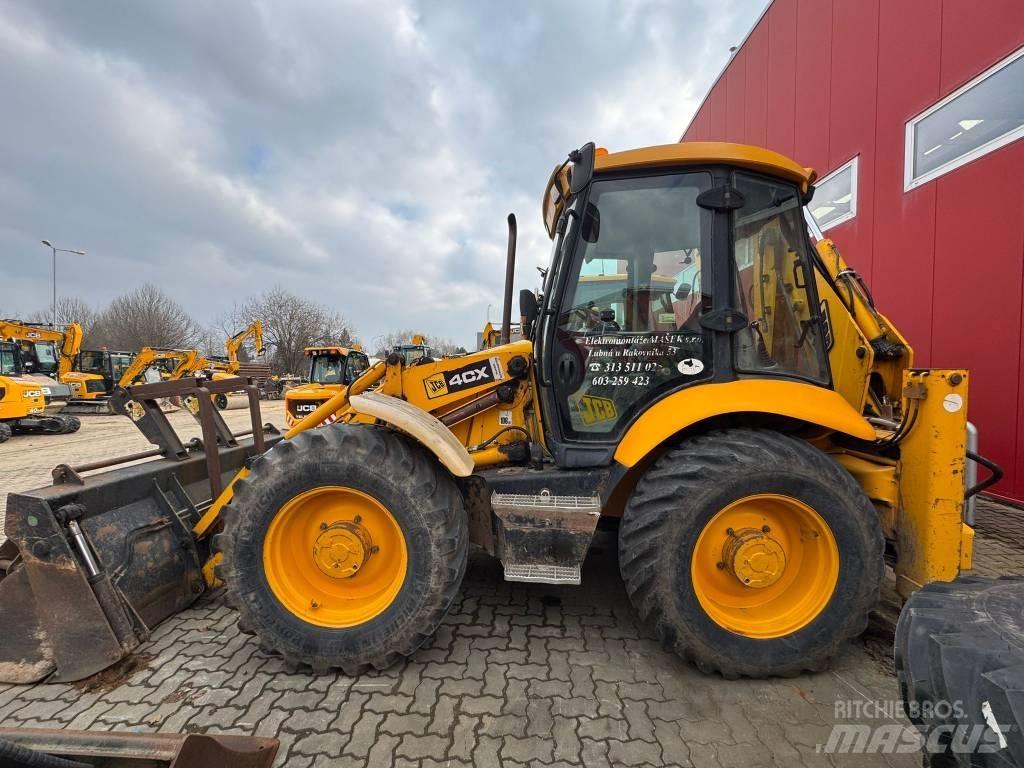JCB 4 CX Super Товарач със заден ексватор