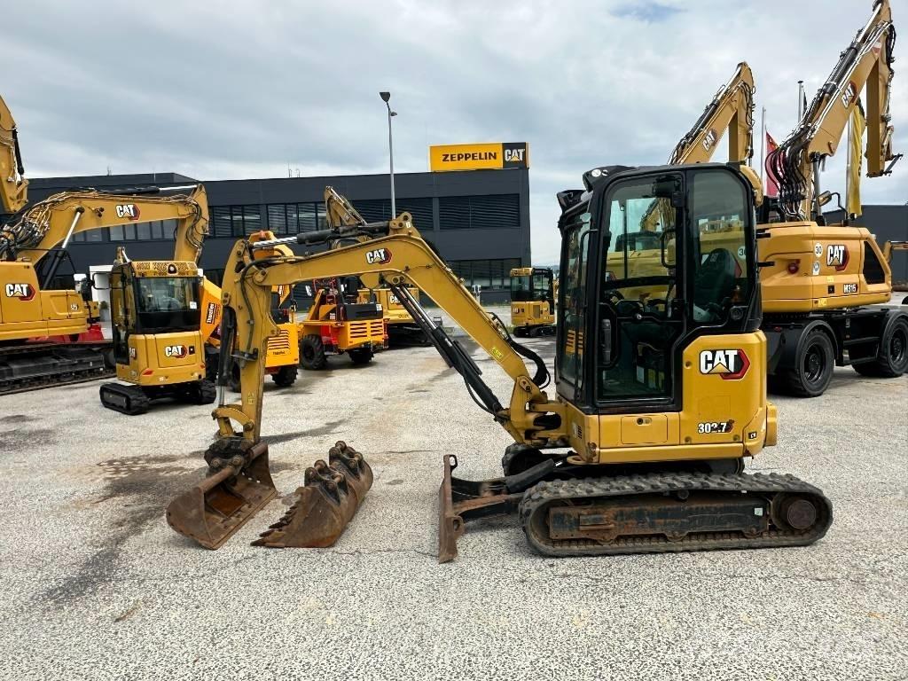 CAT 302.7 Мини екскаватори < 7 т