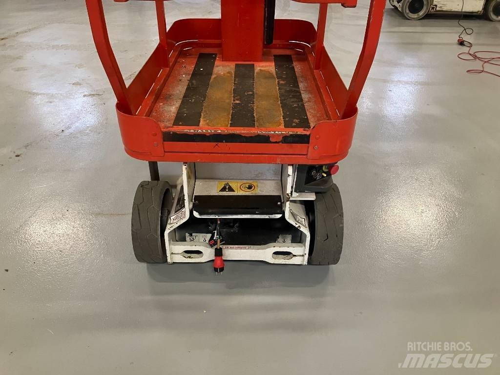 JLG 1230 ES Вертикални мачтови повдигачи
