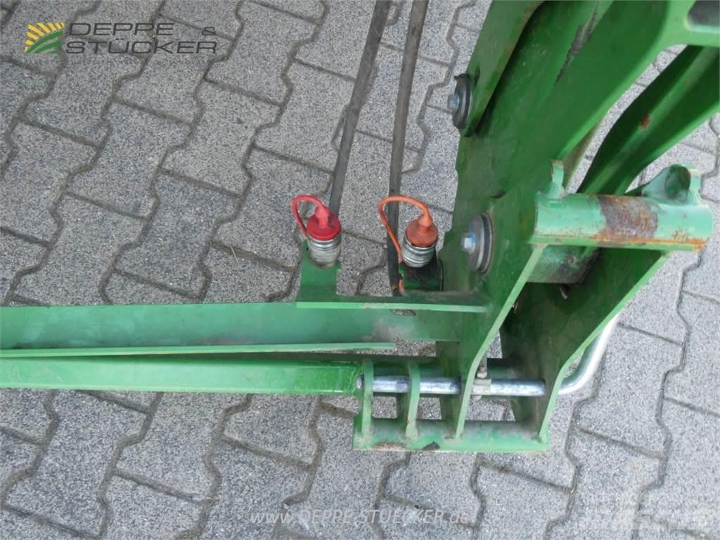 John Deere 6R 110 Трактори