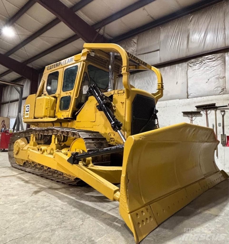 CAT D 7 G Верижни булдозери

