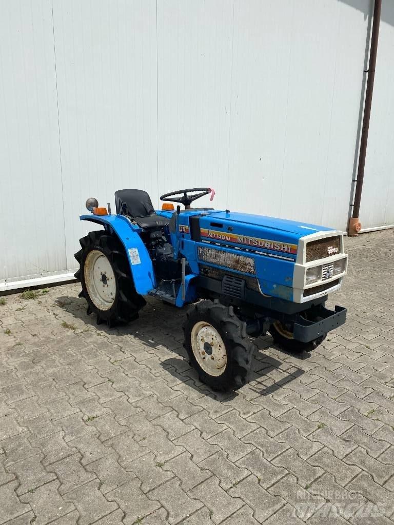 Mitsubishi MT1401 Компактни трактори