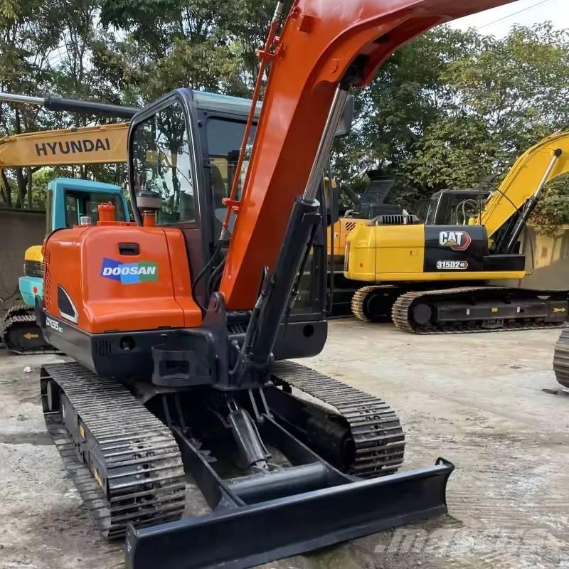 Doosan DX55-9C Мини екскаватори < 7 т